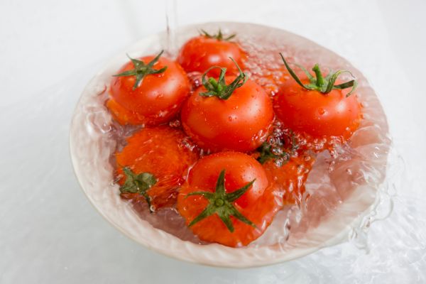 トマトと水分